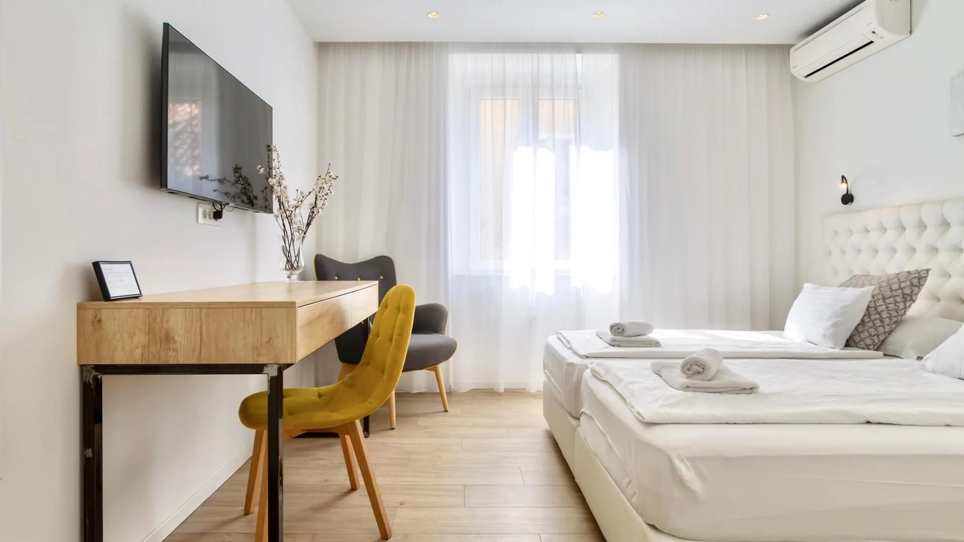 Apartments & Rooms Graso Kroatien