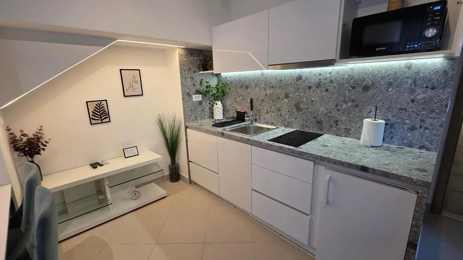 Apartments & Rooms Graso  Split