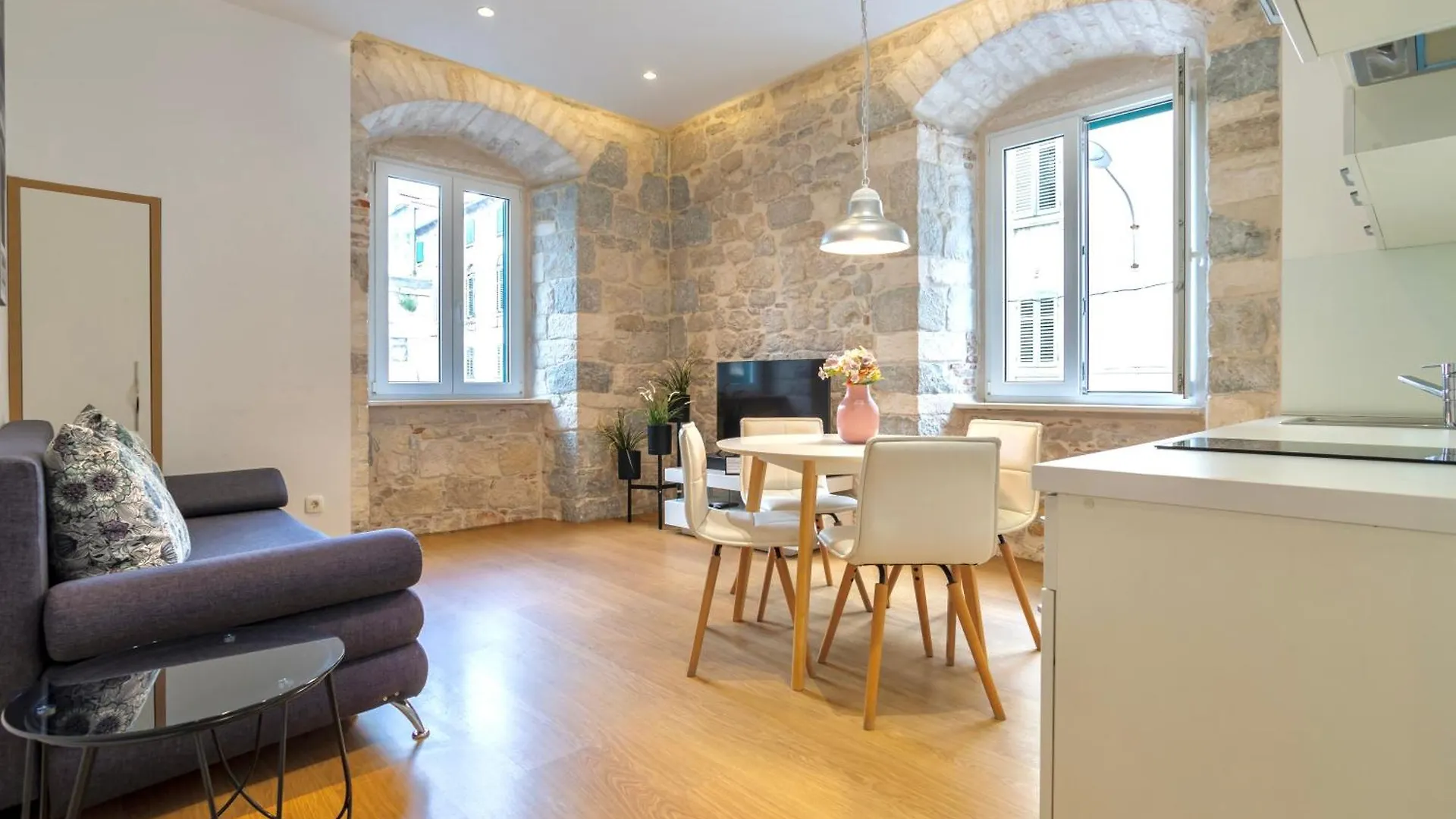 Apartments & Rooms Graso Split