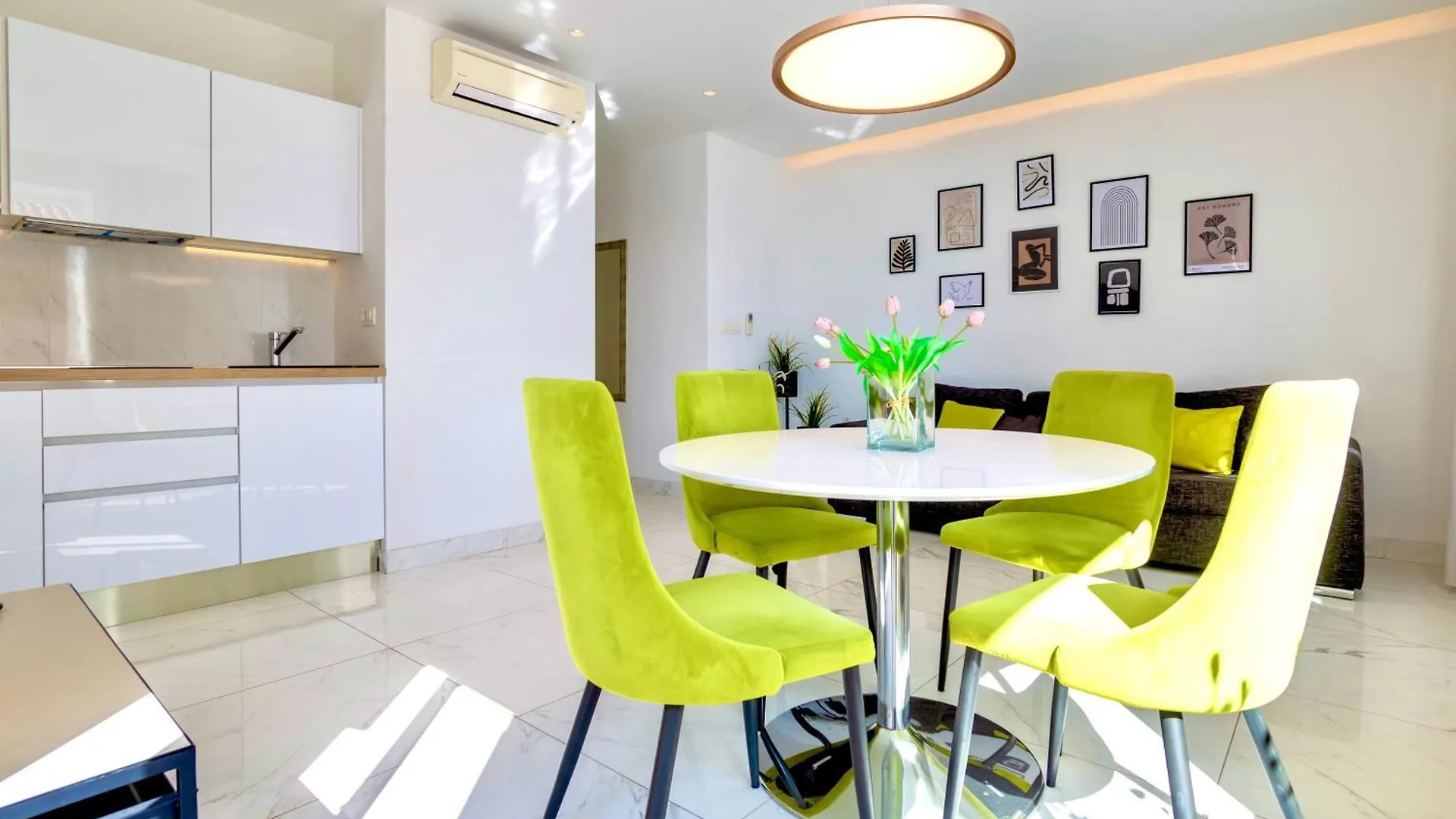 Apartments & Rooms Graso Split