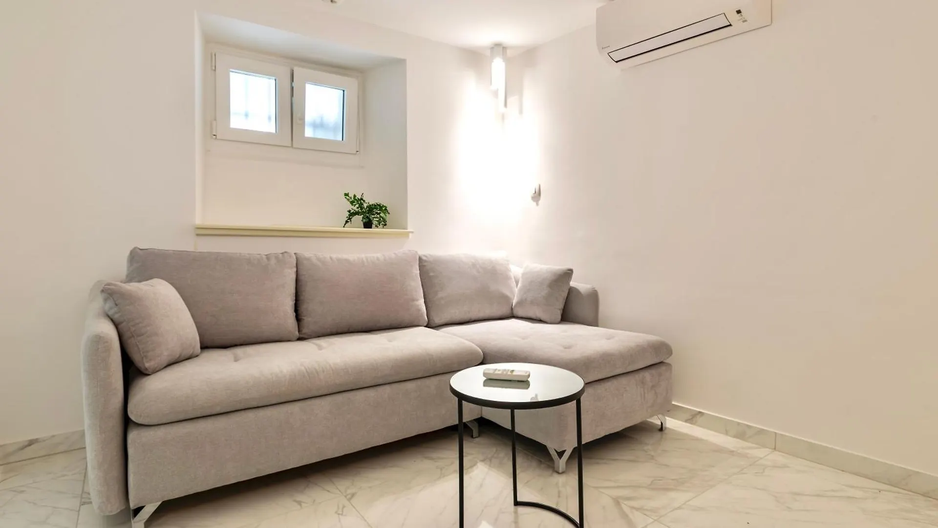 Apartments & Rooms Graso Split